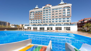 Azur Resort SPA