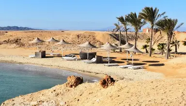 Azur Wadi Lahmy