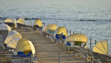 Azura Deluxe Resort & Spa