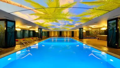 Azura Deluxe Resort & Spa