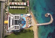 Azura Deluxe Resort & Spa