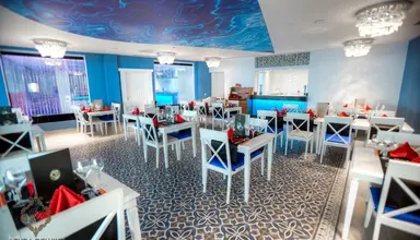 Azura Deluxe Resort & Spa
