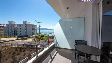 Azure Inn (Saranda)