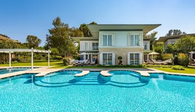 Azure Villas By Cornelia