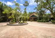 Baan Khaolak Resort