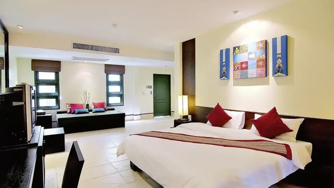 Baan Khaolak Resort