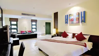 Baan Khaolak Resort