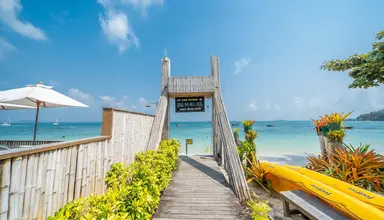 Baan Ploy Sea