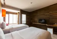 Baan Ploy Sea