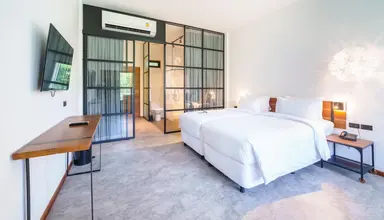 Baan Ploy Sea