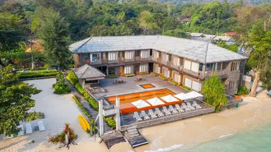 Baan Ploy Sea
