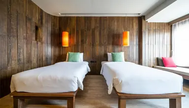 Baan Ploy Sea