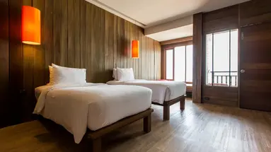 Baan Ploy Sea