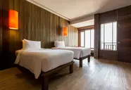 Baan Ploy Sea