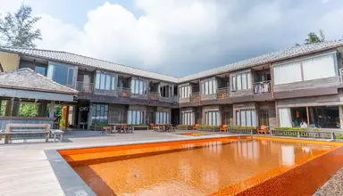 Baan Ploy Sea