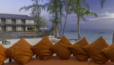 Baan Ploy Sea