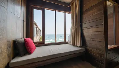 Baan Ploy Sea