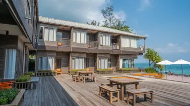 Baan Ploy Sea