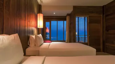 Baan Ploy Sea