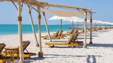 Bab Al Nojoum Hudayriyat Villas