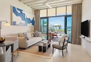 Bab Al Nojoum Hudayriyat Villas