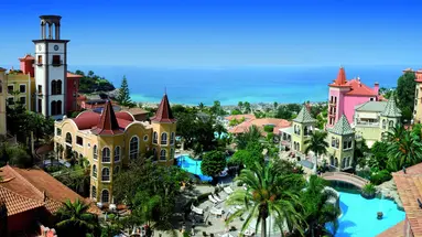 Bahia Del Duque