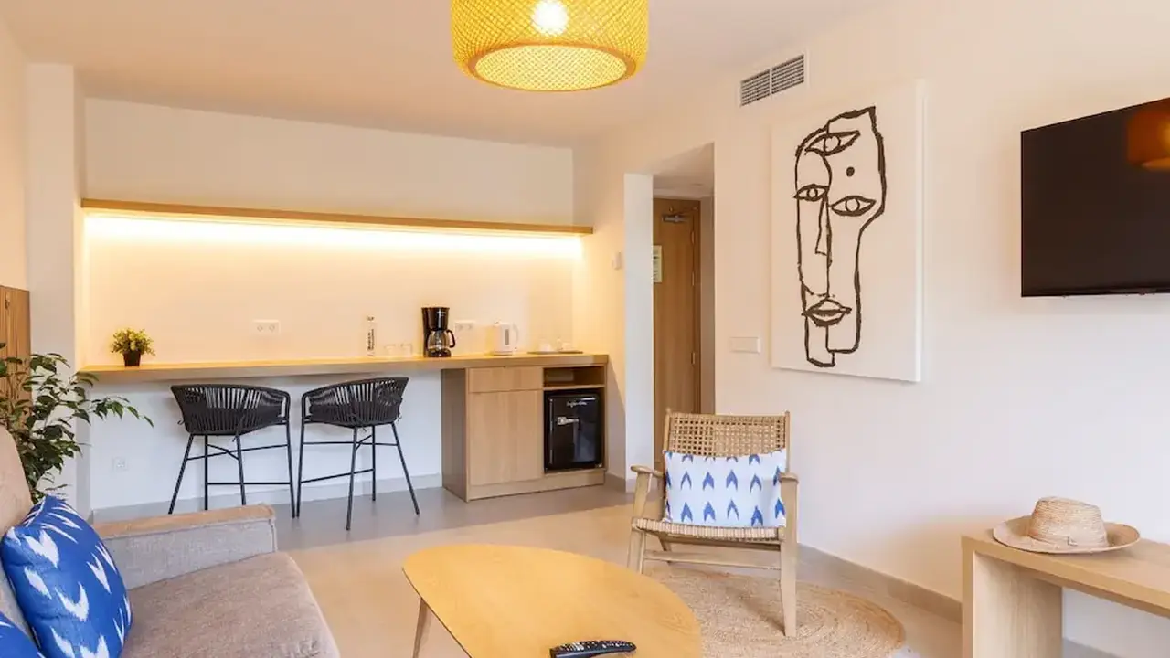 Bahia Pollensa Aparthotel