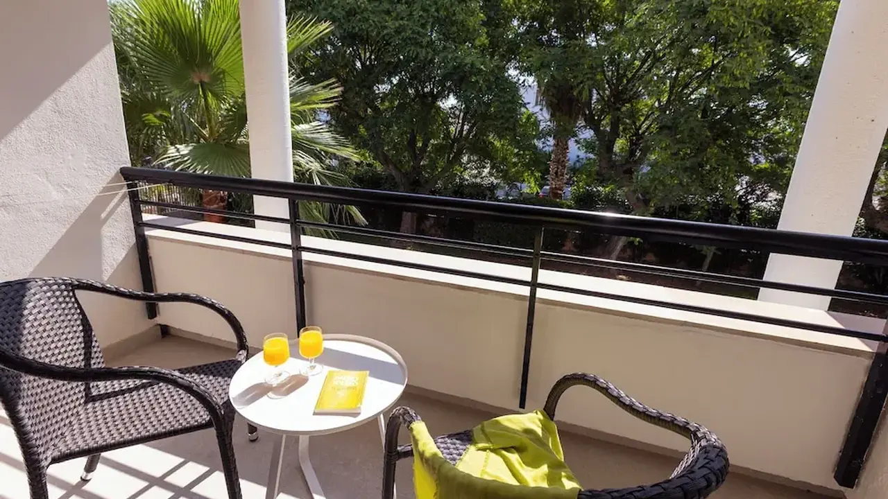 Bahia Pollensa Aparthotel