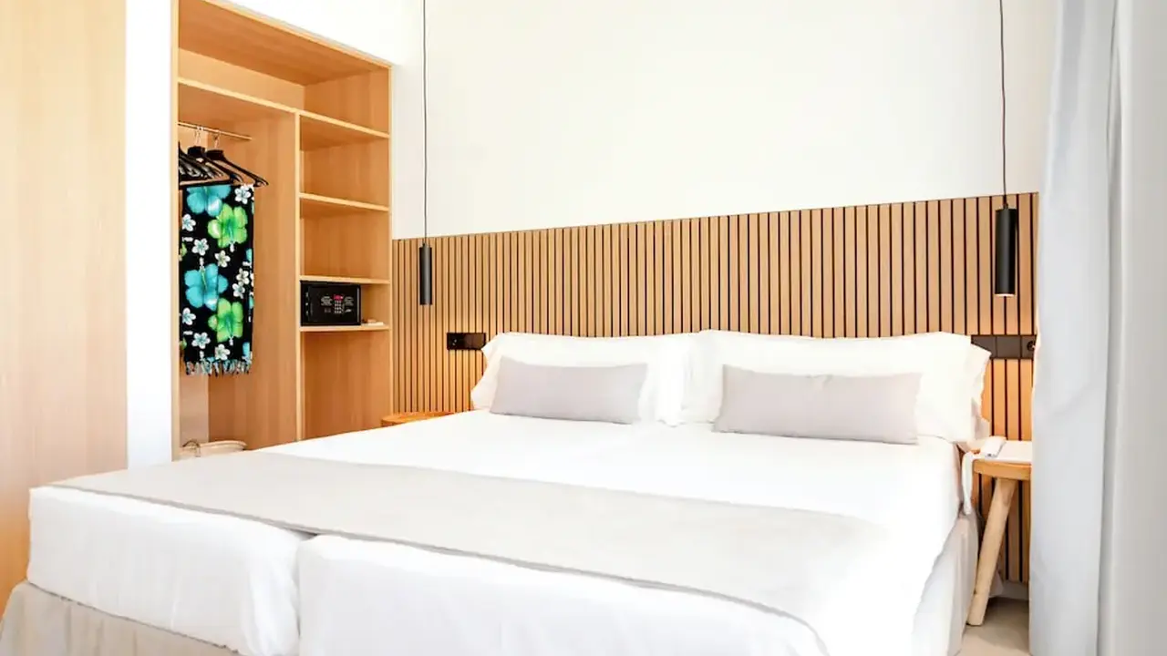 Bahia Pollensa Aparthotel
