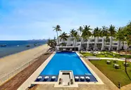 Bamburi Beach