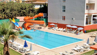 Banana Beach & Family Suite