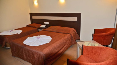 Banana Beach & Family Suite