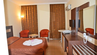 Banana Beach & Family Suite