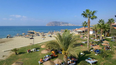 Banana Beach & Family Suite