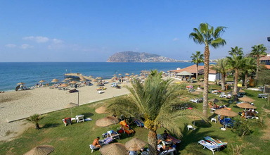 Banana Beach & Family Suite