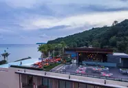 Bandara Phuket Beach Resort