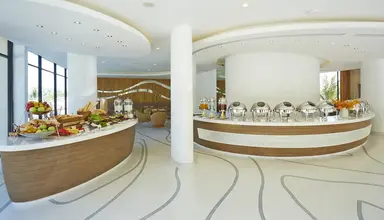 Bandara Phuket Beach Resort