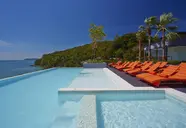 Bandara Phuket Beach Resort