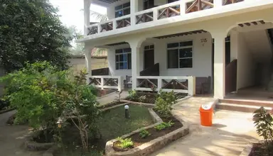 Baraka Beach Bungalows