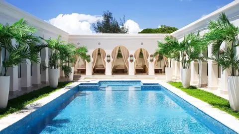 Hotel Baraza Resort & Spa