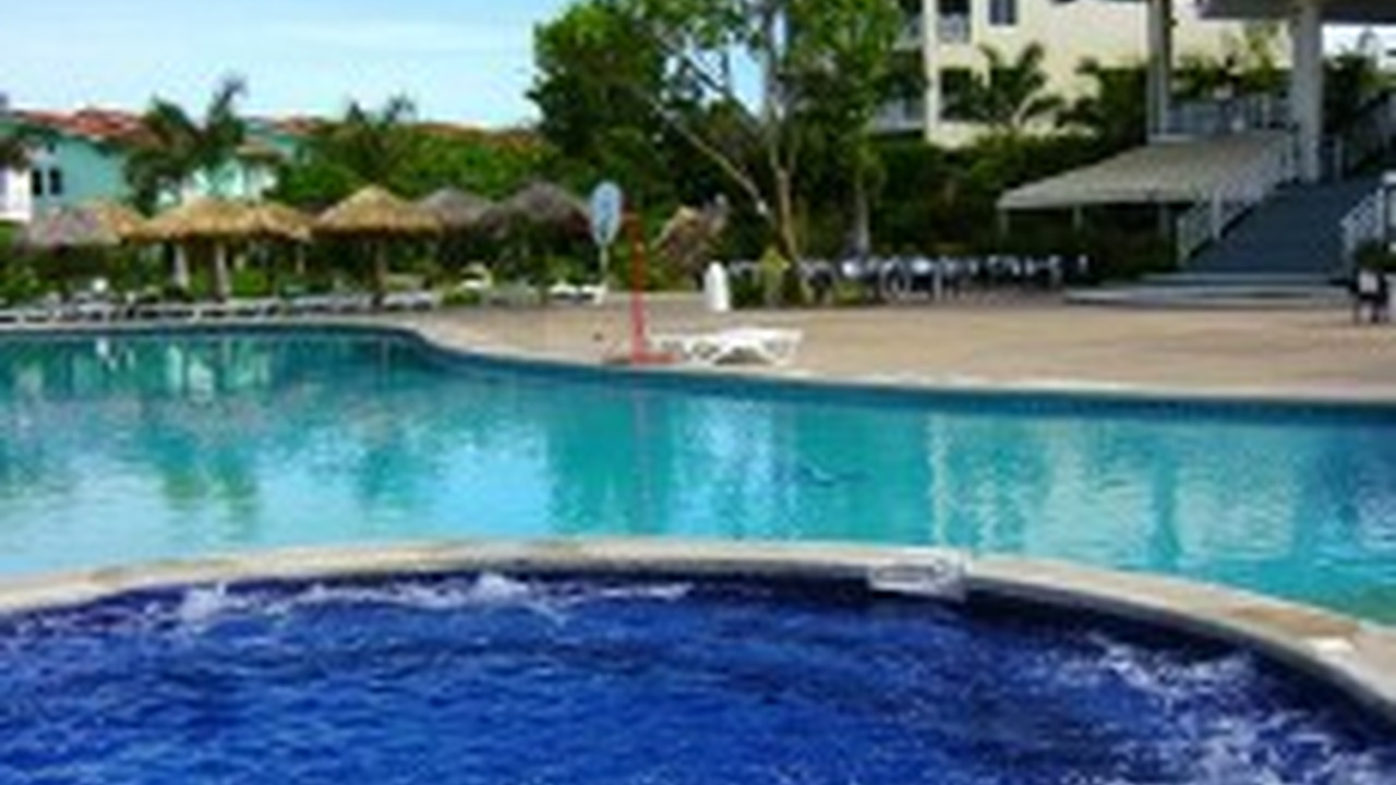 Barcelo Langosta Beach
