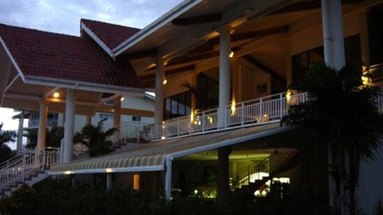 Barcelo Langosta Beach