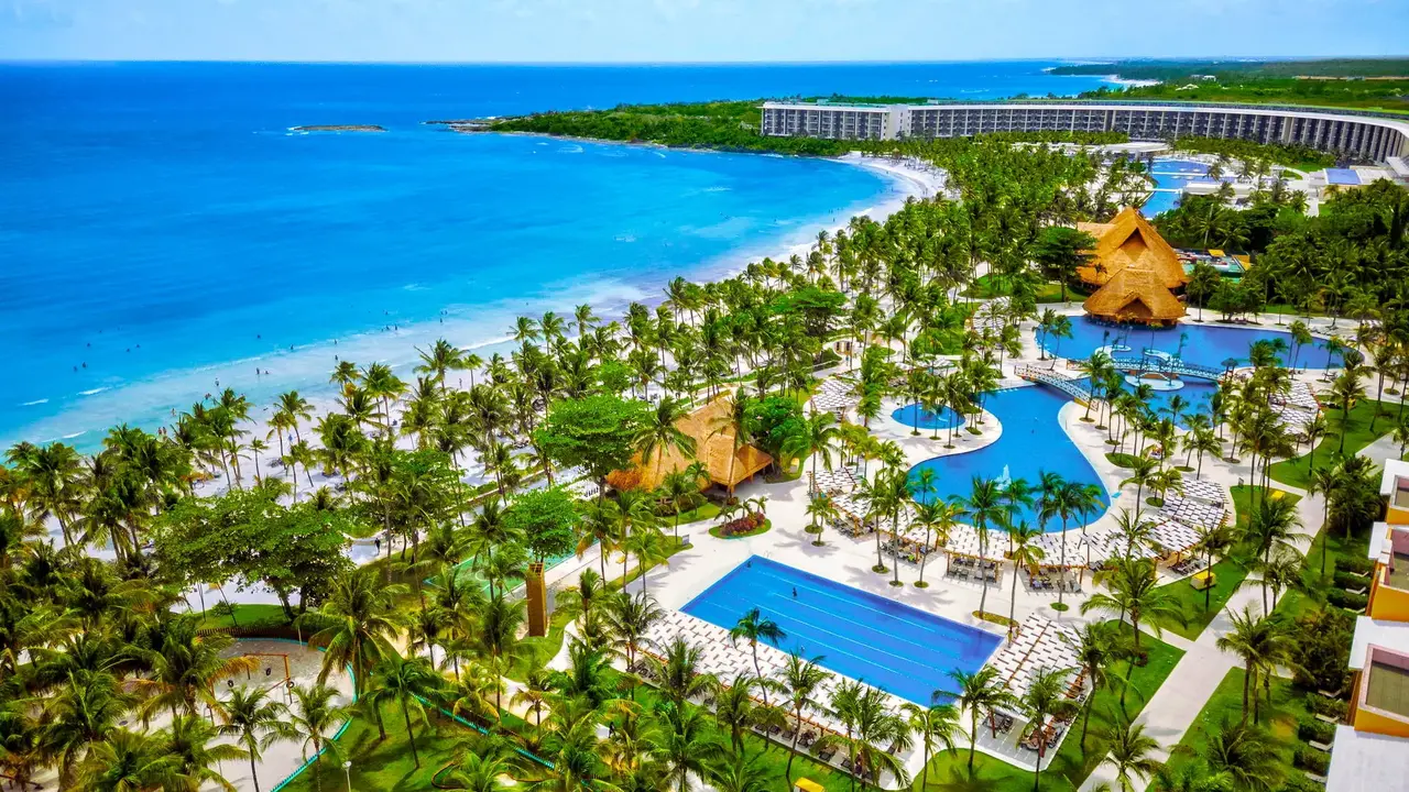 Barcelo Maya Beach Resort