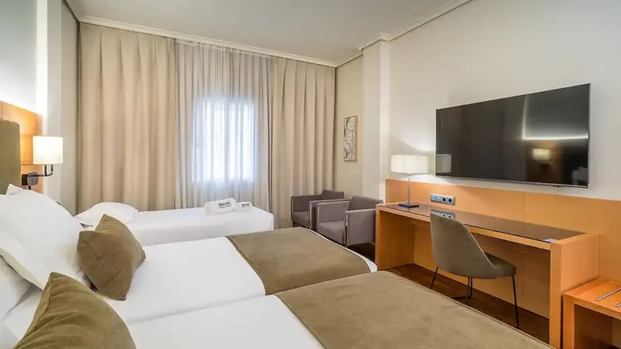 Barcelo Murcia Siete Coronas