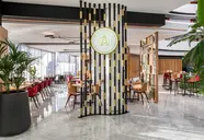 Barcelo Renacimiento