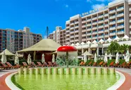 Barcelo Royal Beach