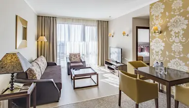 Barcelo Royal Beach
