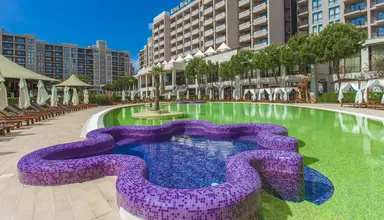 Barcelo Royal Beach