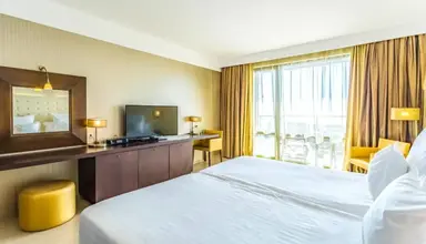 Barcelo Royal Beach