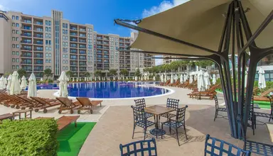 Barcelo Royal Beach